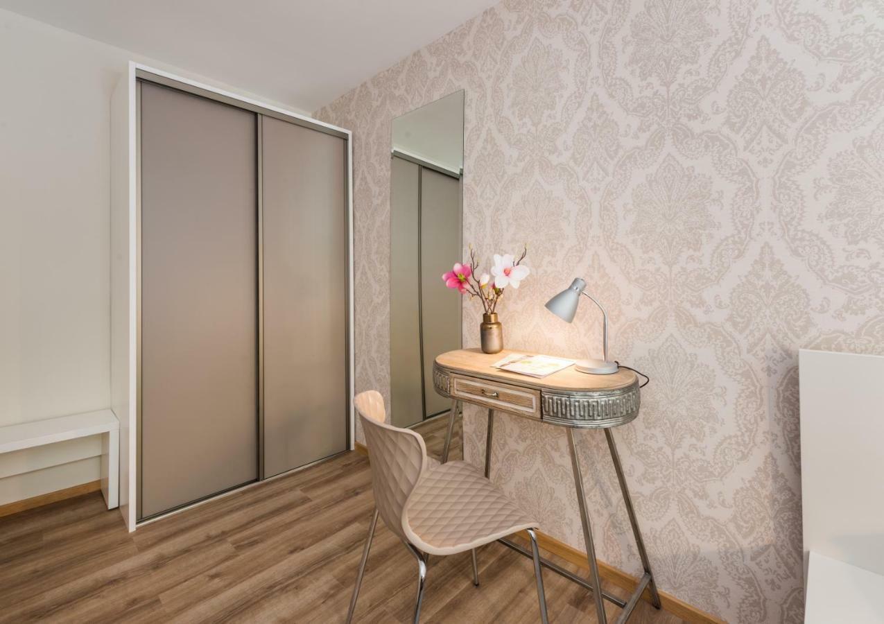 Royal Vega Apartment Liubliana Exterior foto
